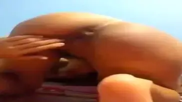 Cewek Tato Jam Tangan Genit Minta Disawer Mani poster
